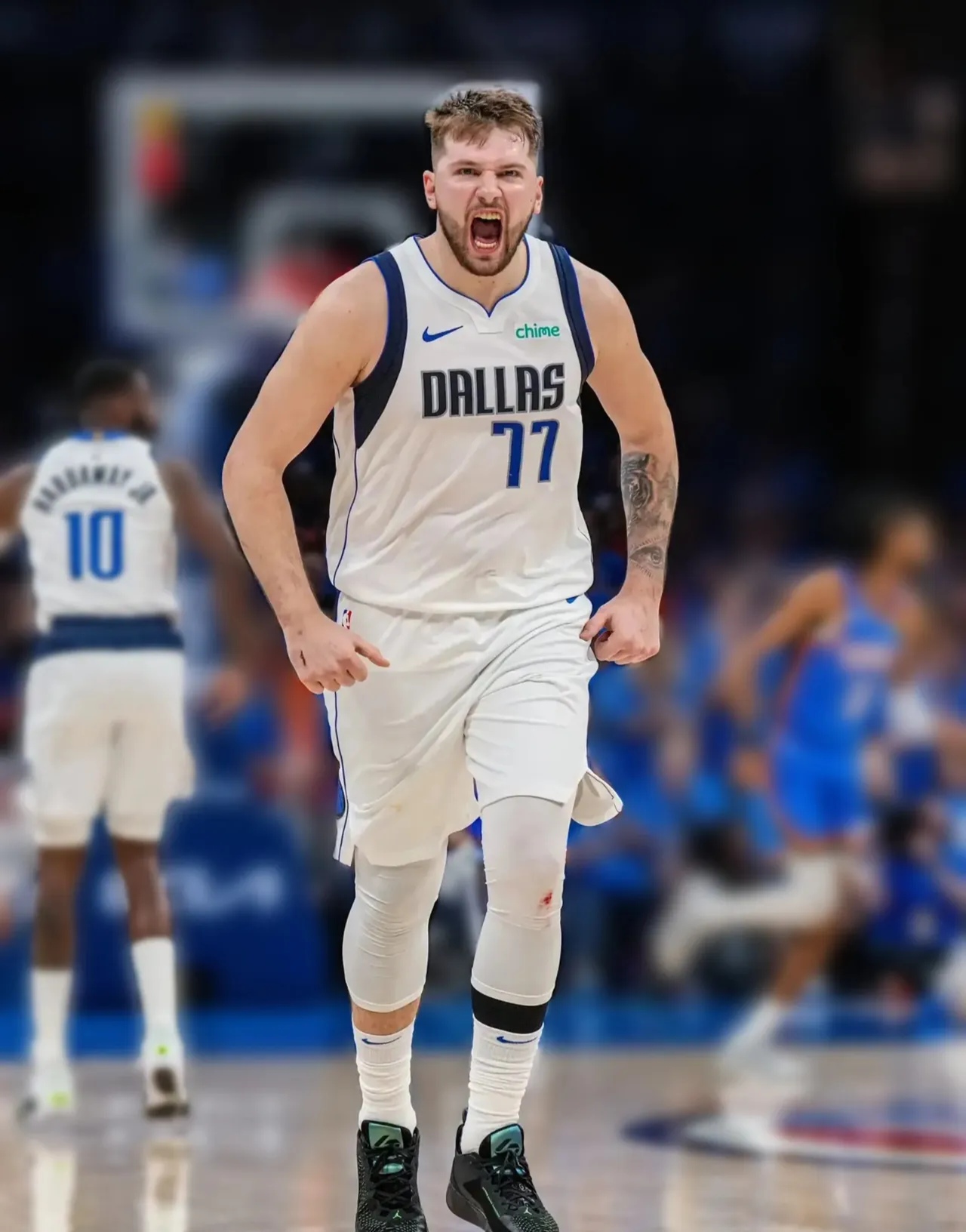 亿博体育娱乐平台- 这也行？费德勒在独行侠比赛中比分优势明显清晨波尔图备战欧篮联，赛后多伦多猛龙复出首秀